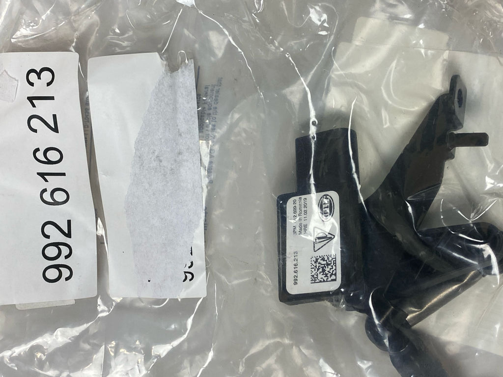 Porsche 991 / 992 - links hoogte sensor