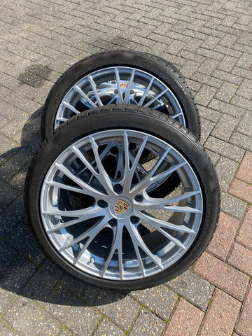 Porsche 996/997/991 -19"sportvelgen met winterbanden