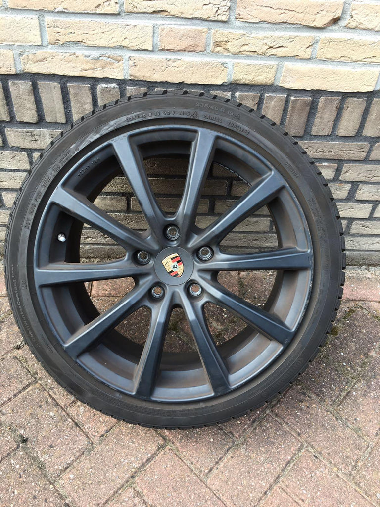 Porsche 997 - 19"sportvelgen met winterbanden