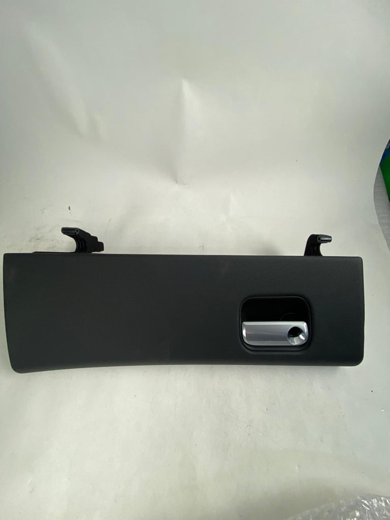 Porsche panamera - dashboardkastje