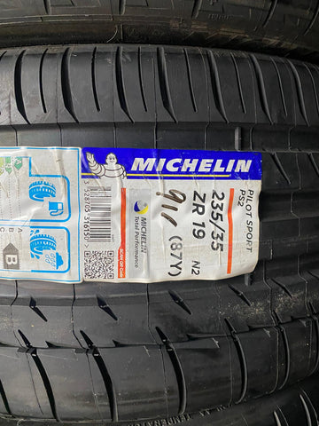 Porsche 997 - band 235/35-19 Michelin