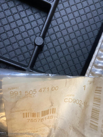 Porsche 991 / boxster - hitteschild plaat midden