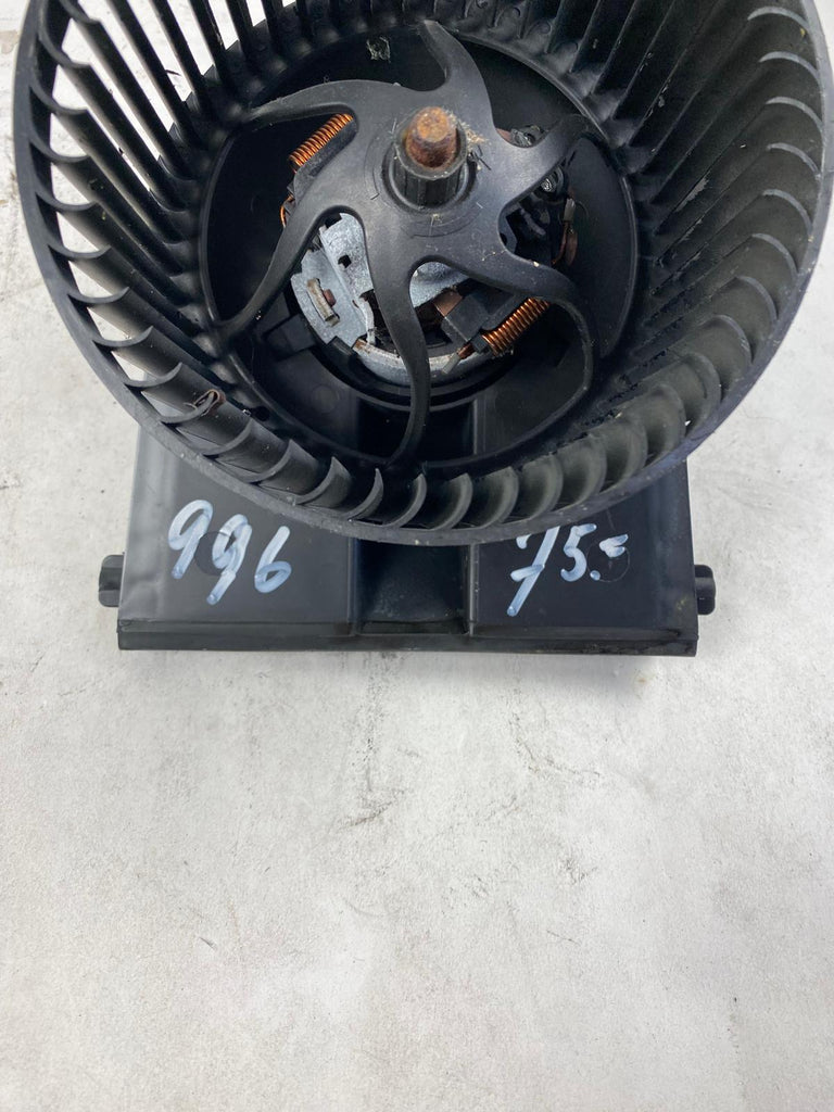Porsche 996 - ventilator motor